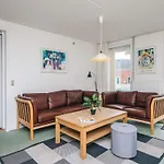 6 Person In Romo-by Traum * Sønderby
