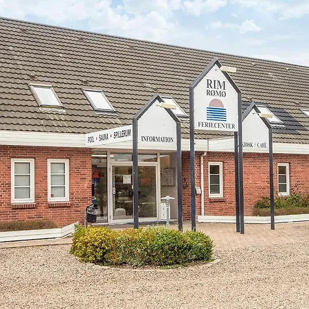 6 Person In Romo-by Traum * Sønderby