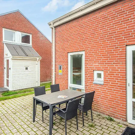 6 Person In Romo-by Traum Nyaraló Sønderby