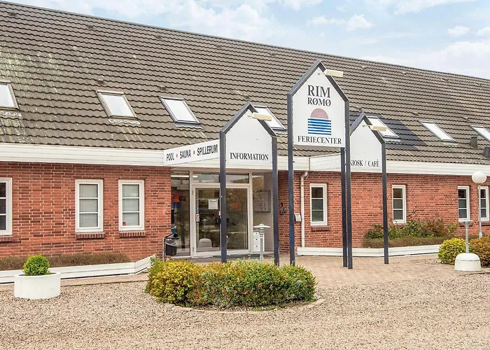 6 Person In Romo-by Traum * Sønderby